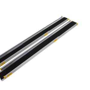 Anti-Slip Telescopic Wheelchair Portable Ramp Adjustable Length 180-210 Cm