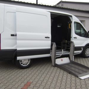Hydraulic Wheelchair Accessible Platform Lift Hoist - Double Arm Lifts With Full Platform - PlatinumLift®